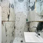Merveil - Luxury Suite - Marais - Charlot