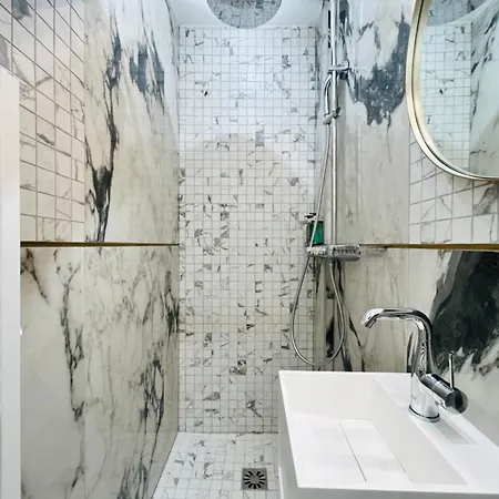 Merveil - Luxury - Marais - Charlot Apartment